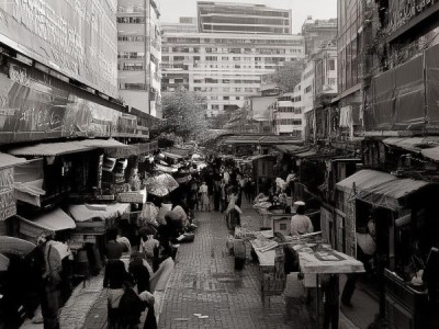 商贸城老建筑焕新颜，老厝改造项目计划