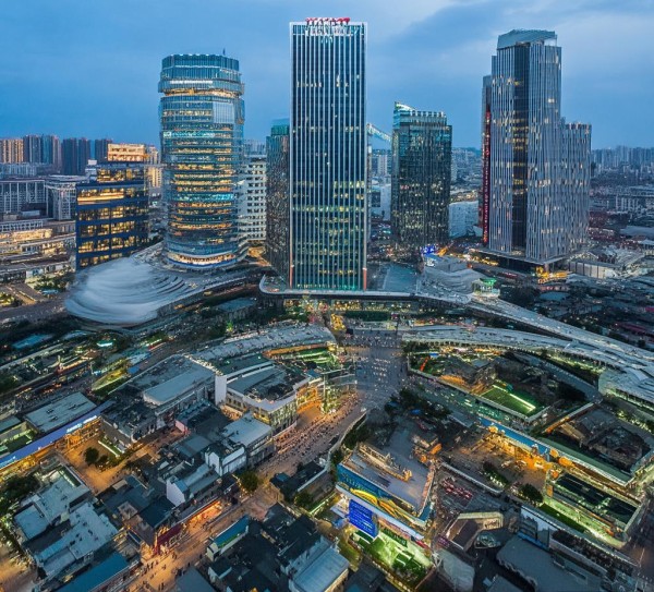 揭阳汇港商贸城，城市中心的商业生态